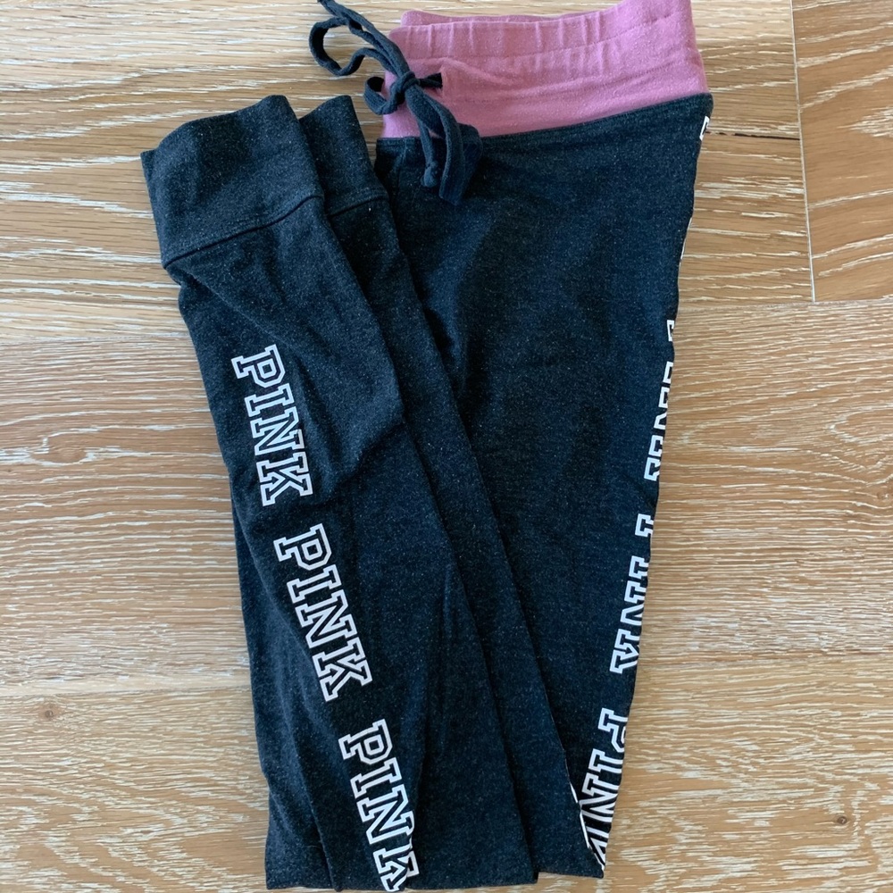 VS PINK LEGGINGS WITH PINK DECAL AND BAND